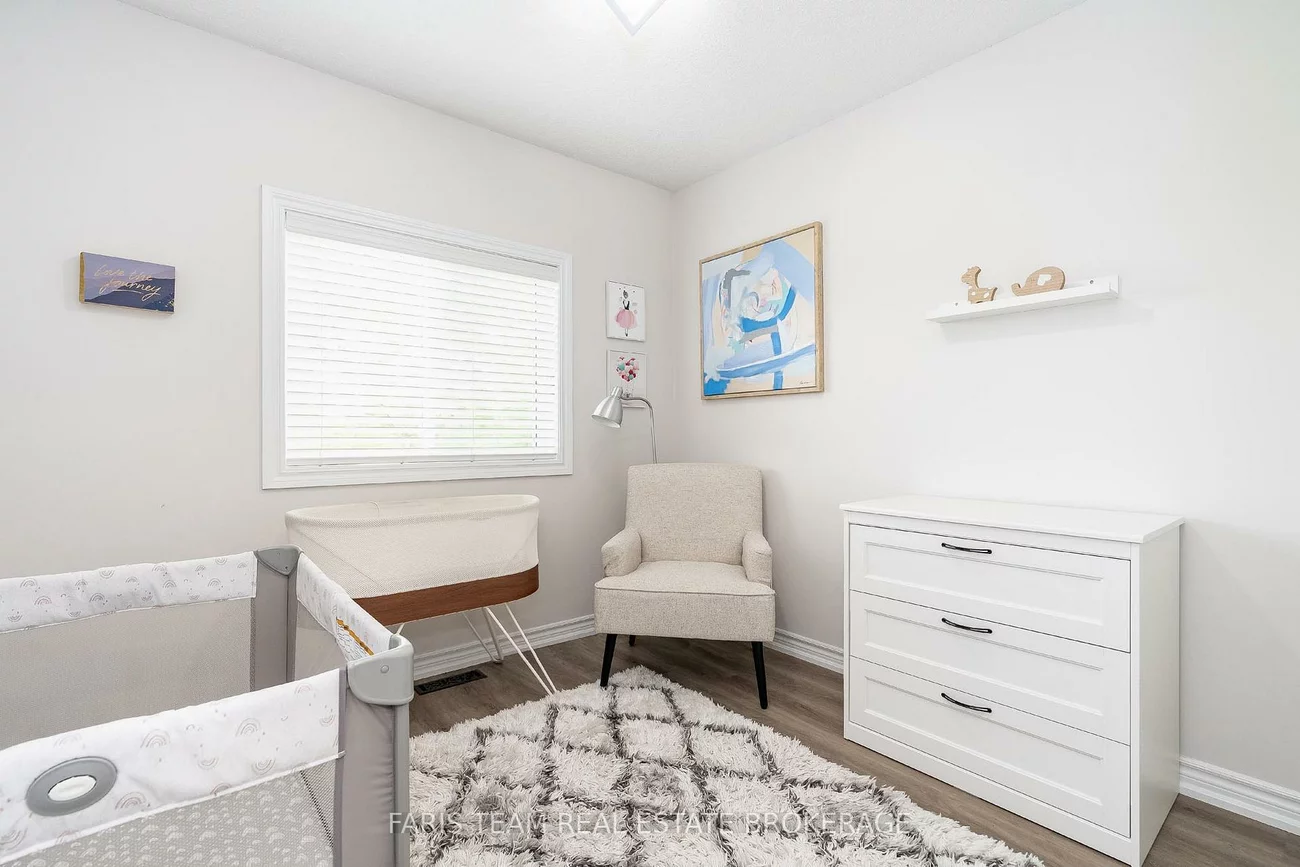 35, Southwoods, Holly, Barrie
