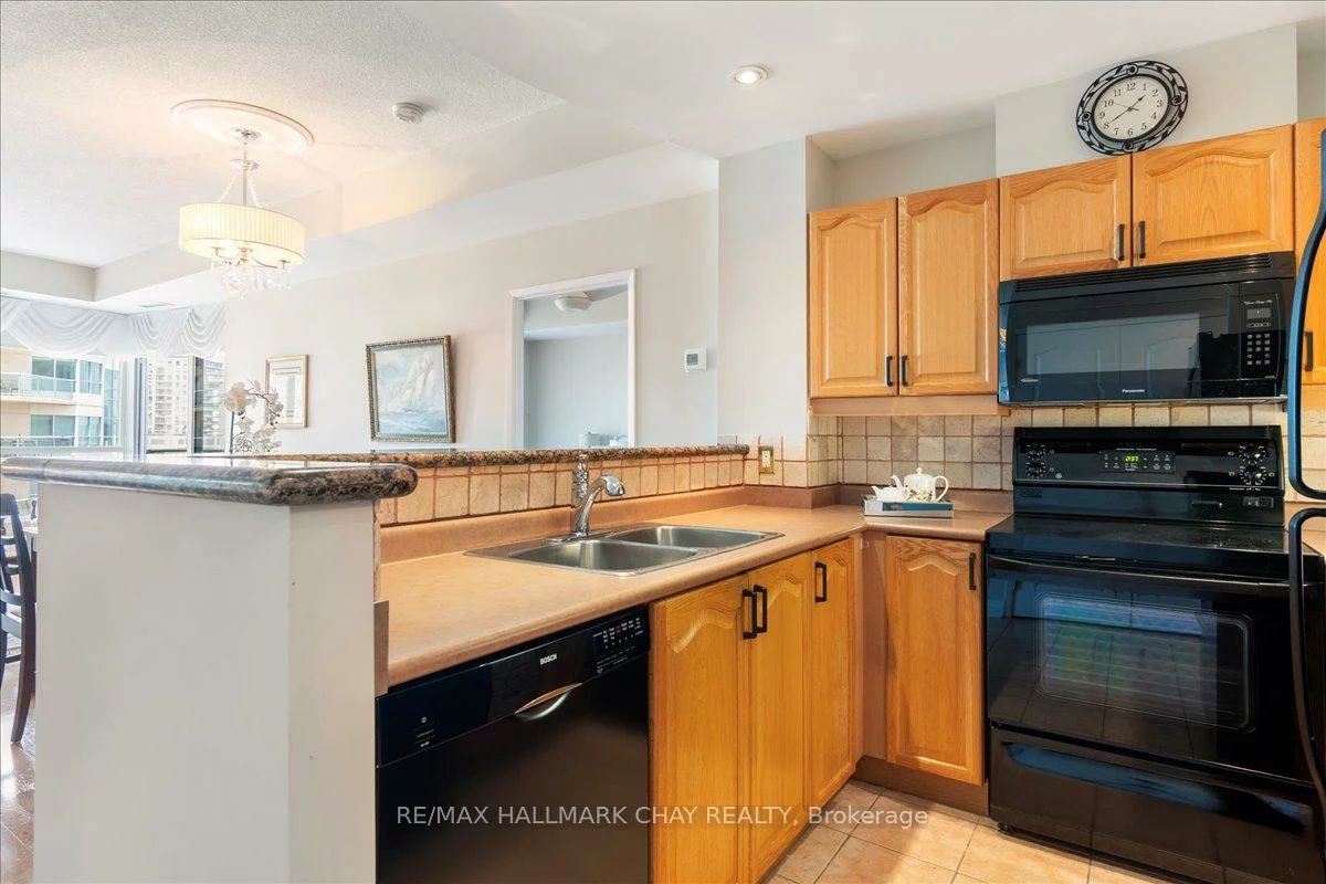 2, Toronto, Lakeshore, Barrie