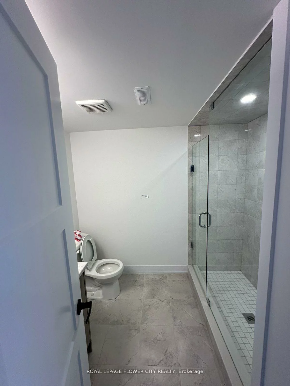 14, Pumpkin Corner, Innis-Shore, Barrie
