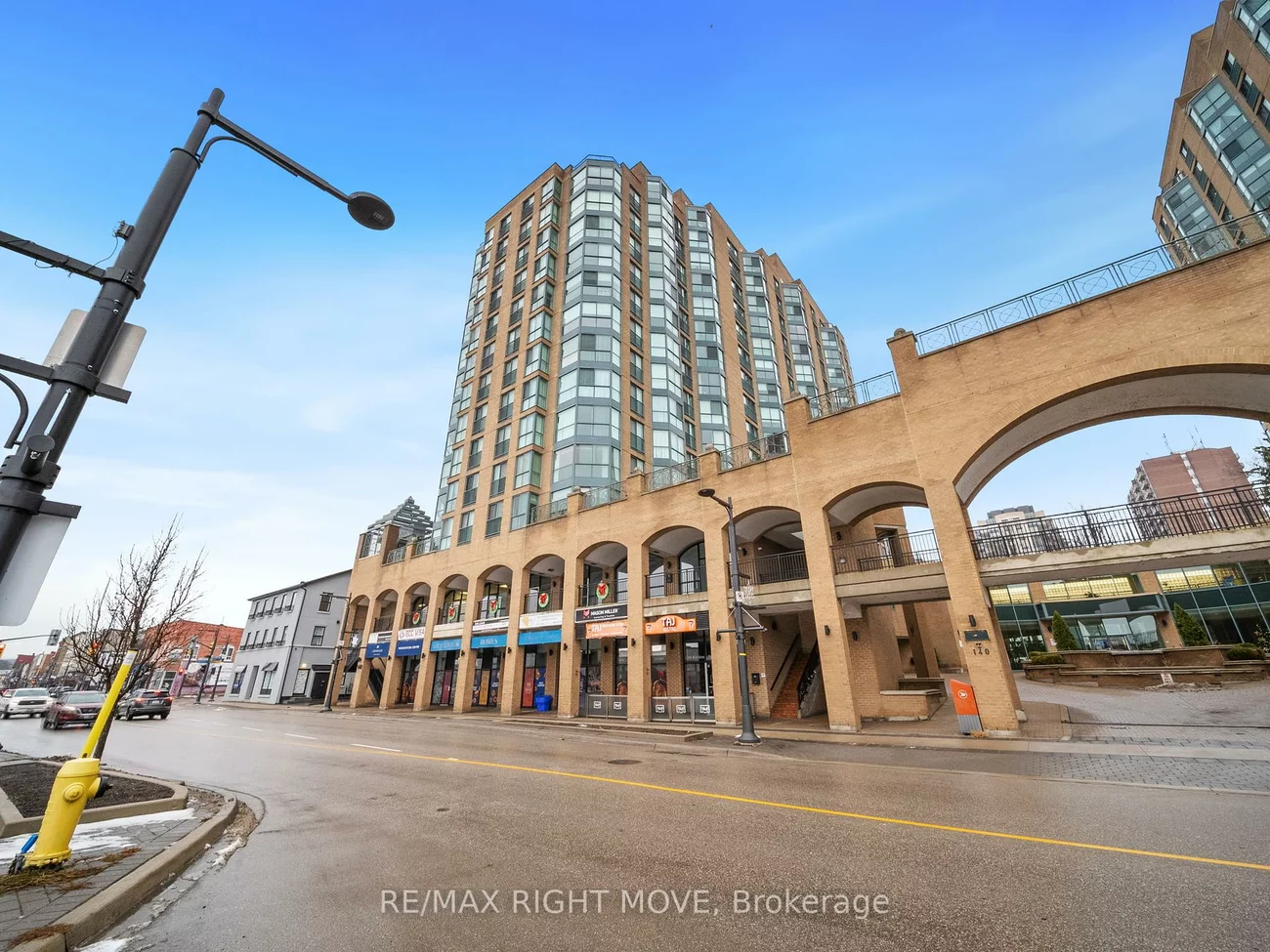 140, Dunlop, City Centre, Barrie