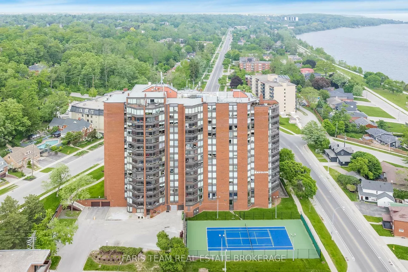 181, Collier, North Shore, Barrie