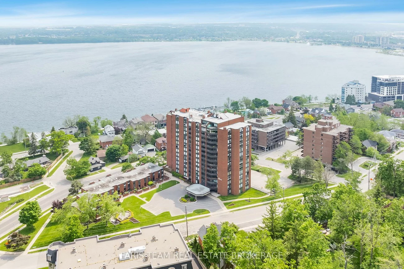 181, Collier, North Shore, Barrie