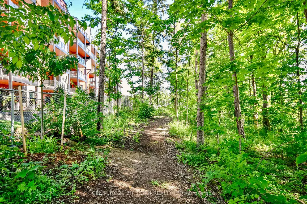 306, Essa, Ardagh, Barrie