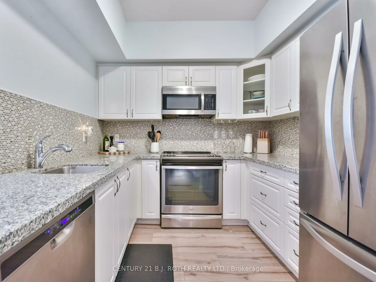 306, Essa, Ardagh, Barrie