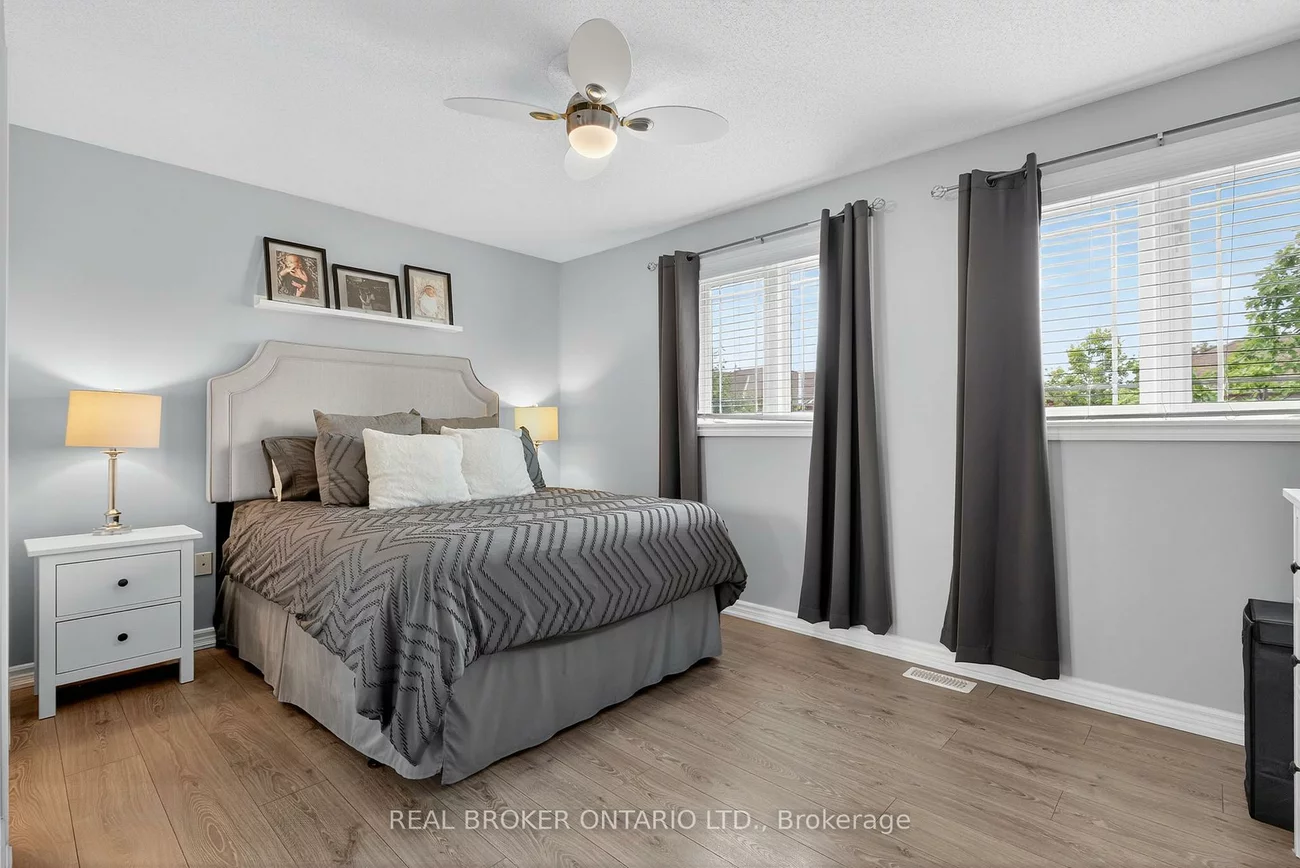 36, Southwoods, Holly, Barrie