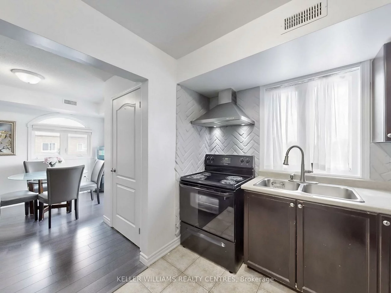 133, Sydenham Wells, Georgian Drive, Barrie
