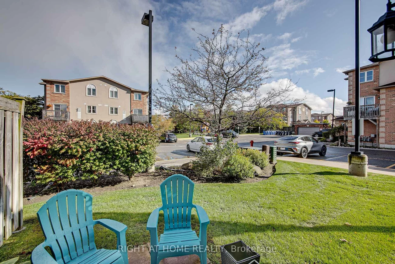 17, Cheltenham, Georgian Drive, Barrie