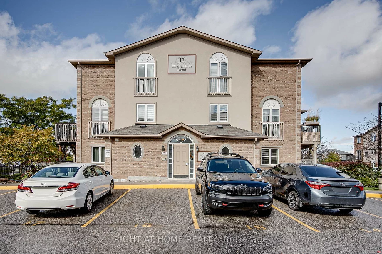 17, Cheltenham, Georgian Drive, Barrie