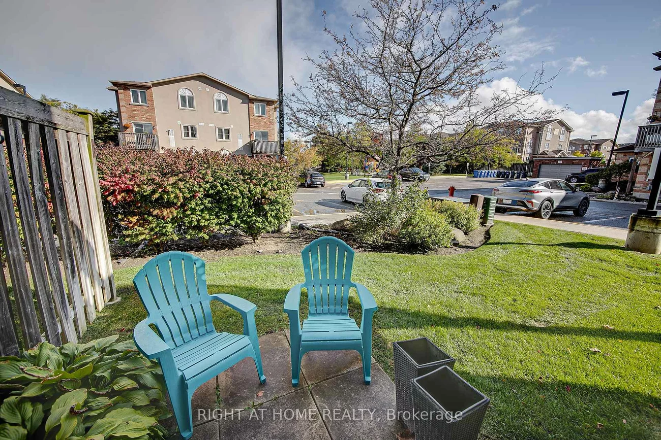 17, Cheltenham, Georgian Drive, Barrie