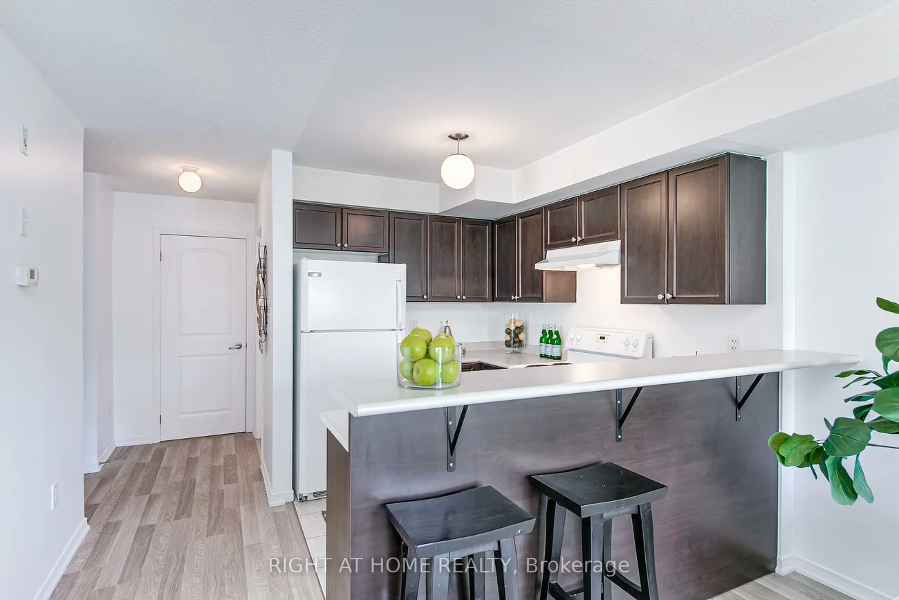 17, Cheltenham, Georgian Drive, Barrie