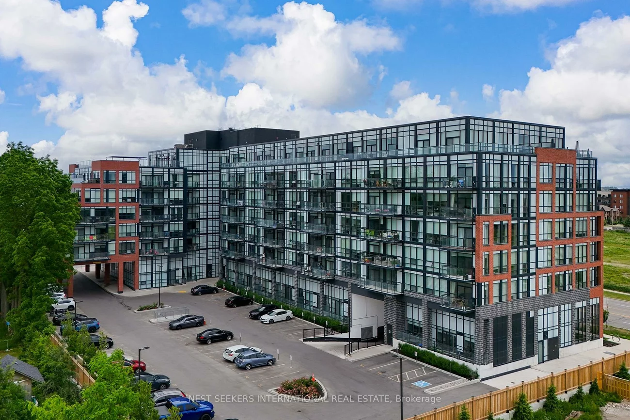 681, Yonge, Painswick South, Barrie