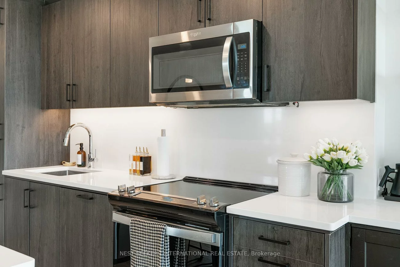 681, Yonge, Painswick South, Barrie