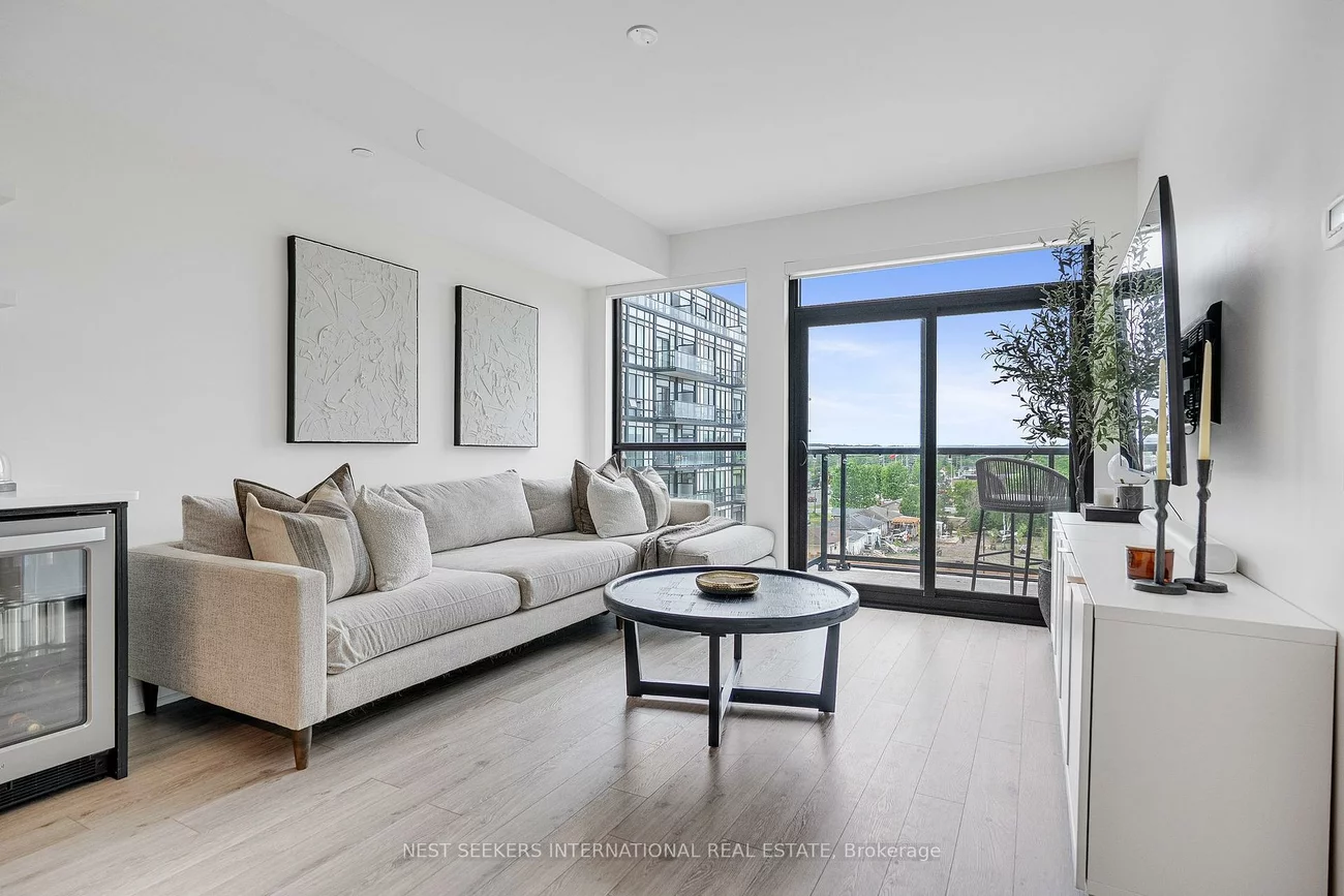 681, Yonge, Painswick South, Barrie