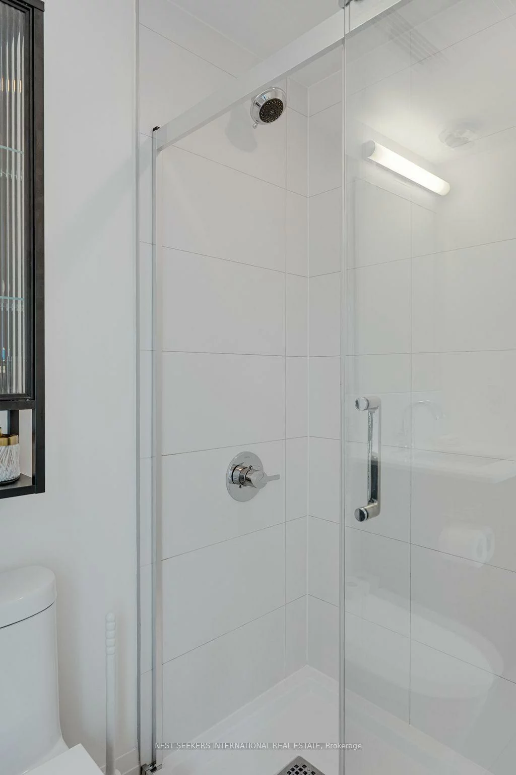 681, Yonge, Painswick South, Barrie