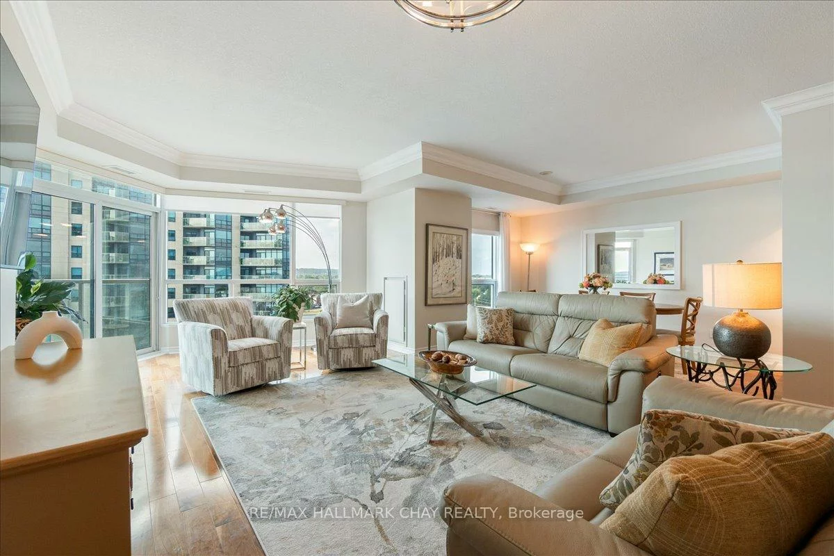 33, Ellen, Lakeshore, Barrie