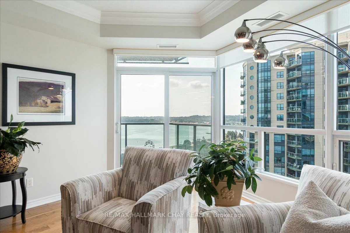 33, Ellen, Lakeshore, Barrie