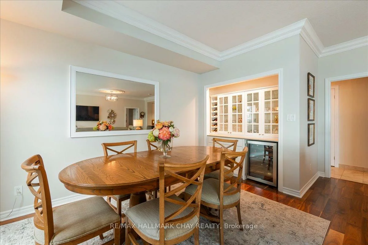 33, Ellen, Lakeshore, Barrie