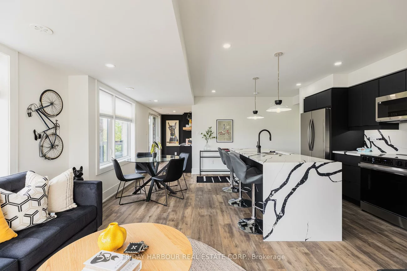 15, Appletree, Innis-Shore, Barrie