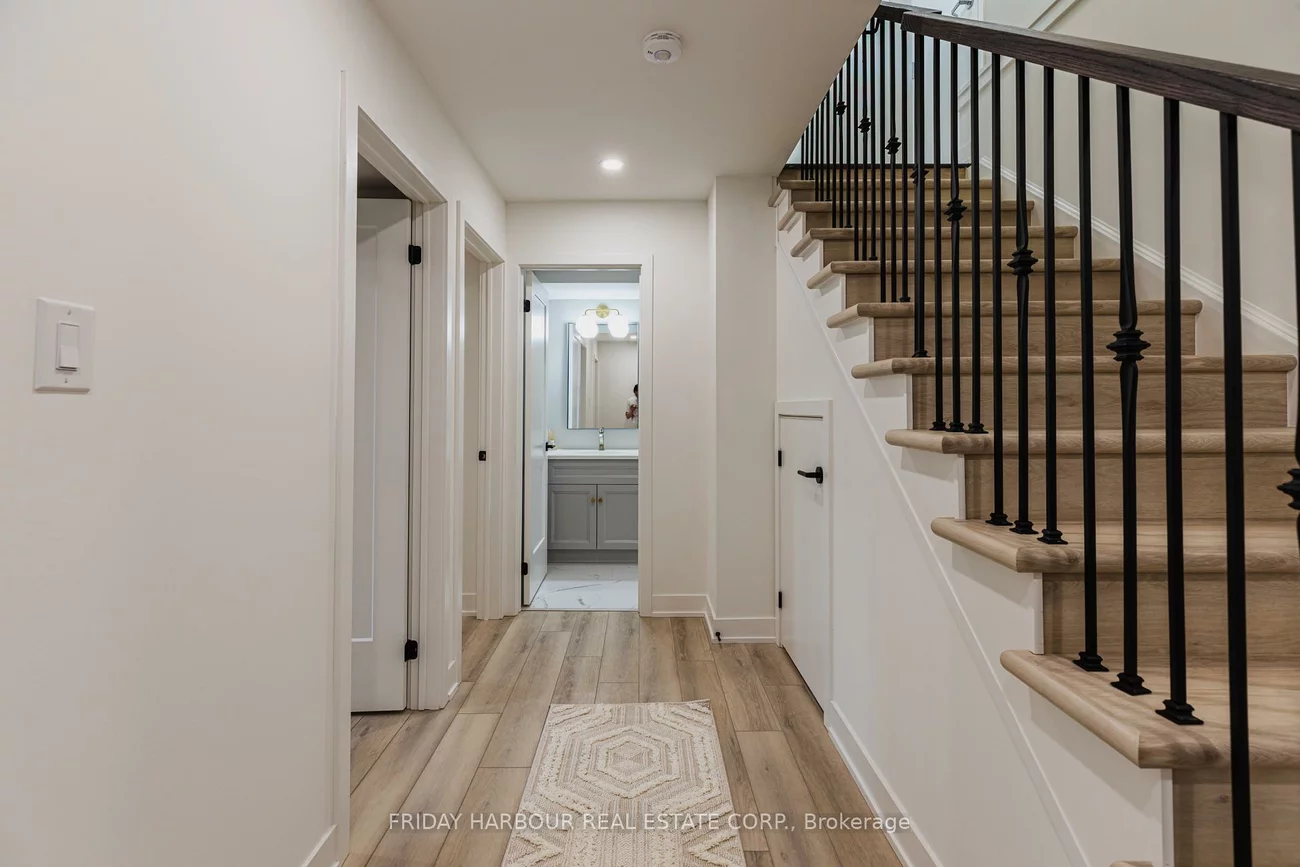 13, Appletree, Innis-Shore, Barrie