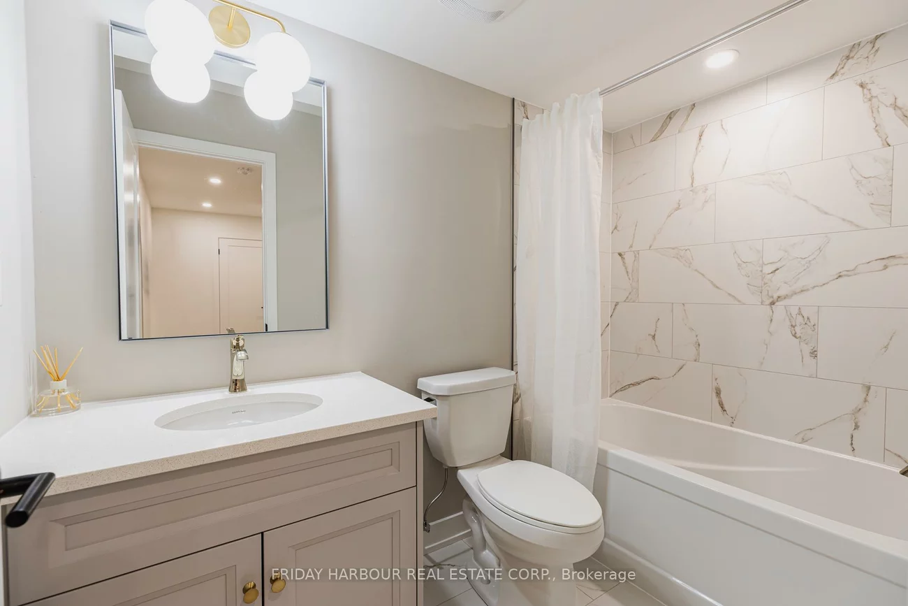 13, Appletree, Innis-Shore, Barrie