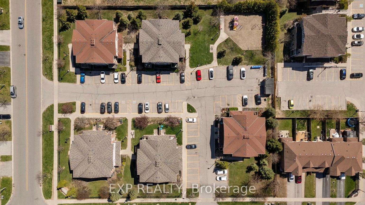 15, Cheltenham, Georgian Drive, Barrie