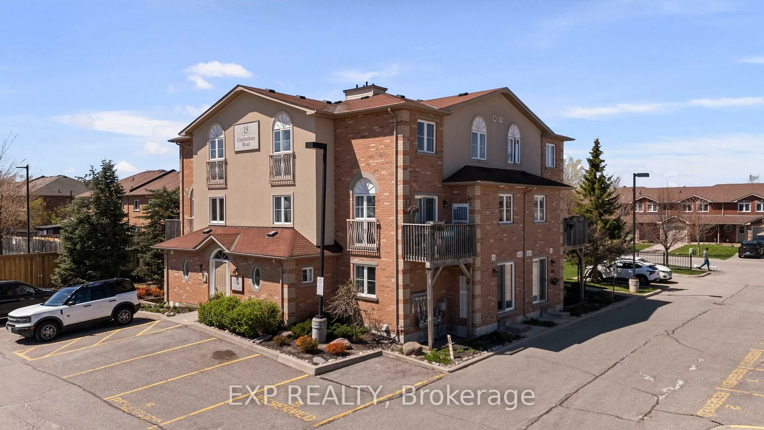 15, Cheltenham, Georgian Drive, Barrie