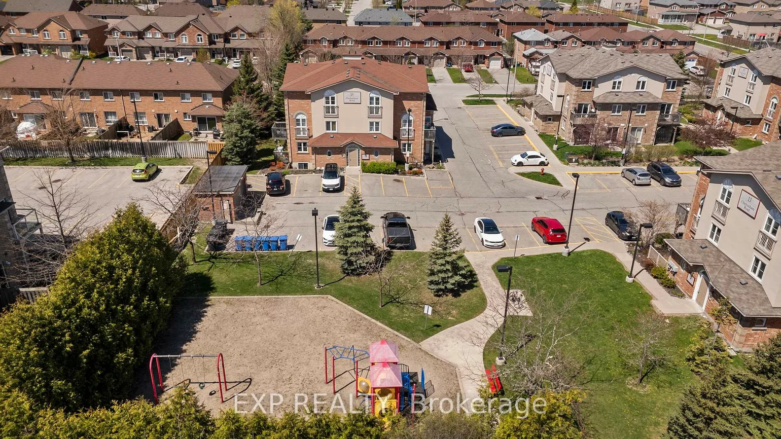 15, Cheltenham, Georgian Drive, Barrie