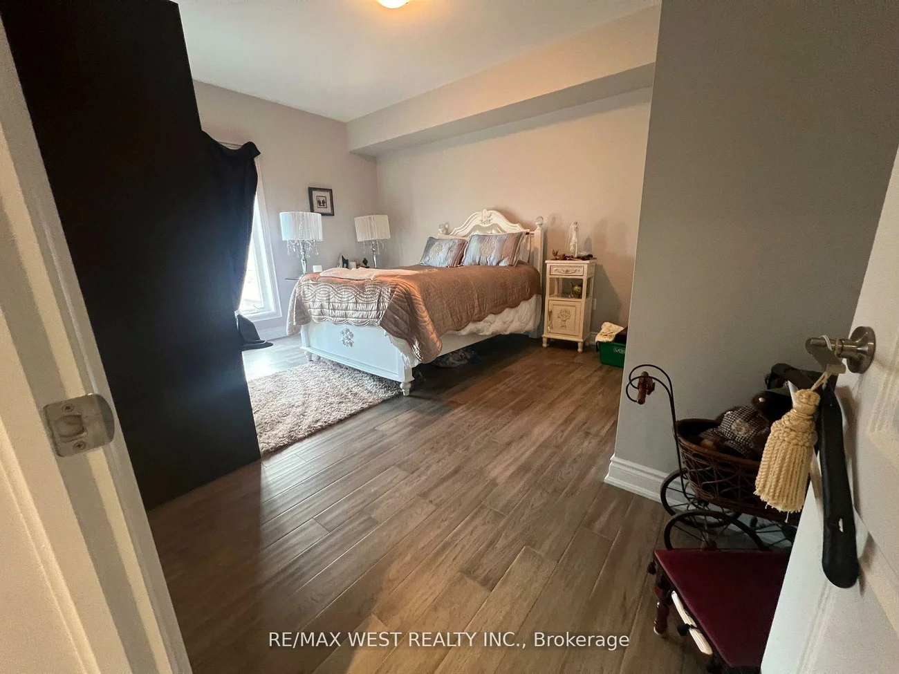 720, Yonge, Painswick South, Barrie