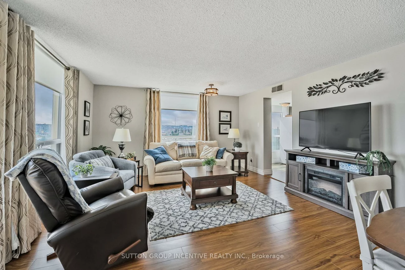 75, Ellen, Lakeshore, Barrie