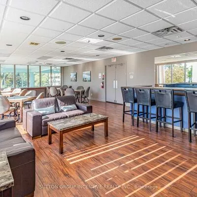 75, Ellen, Lakeshore, Barrie