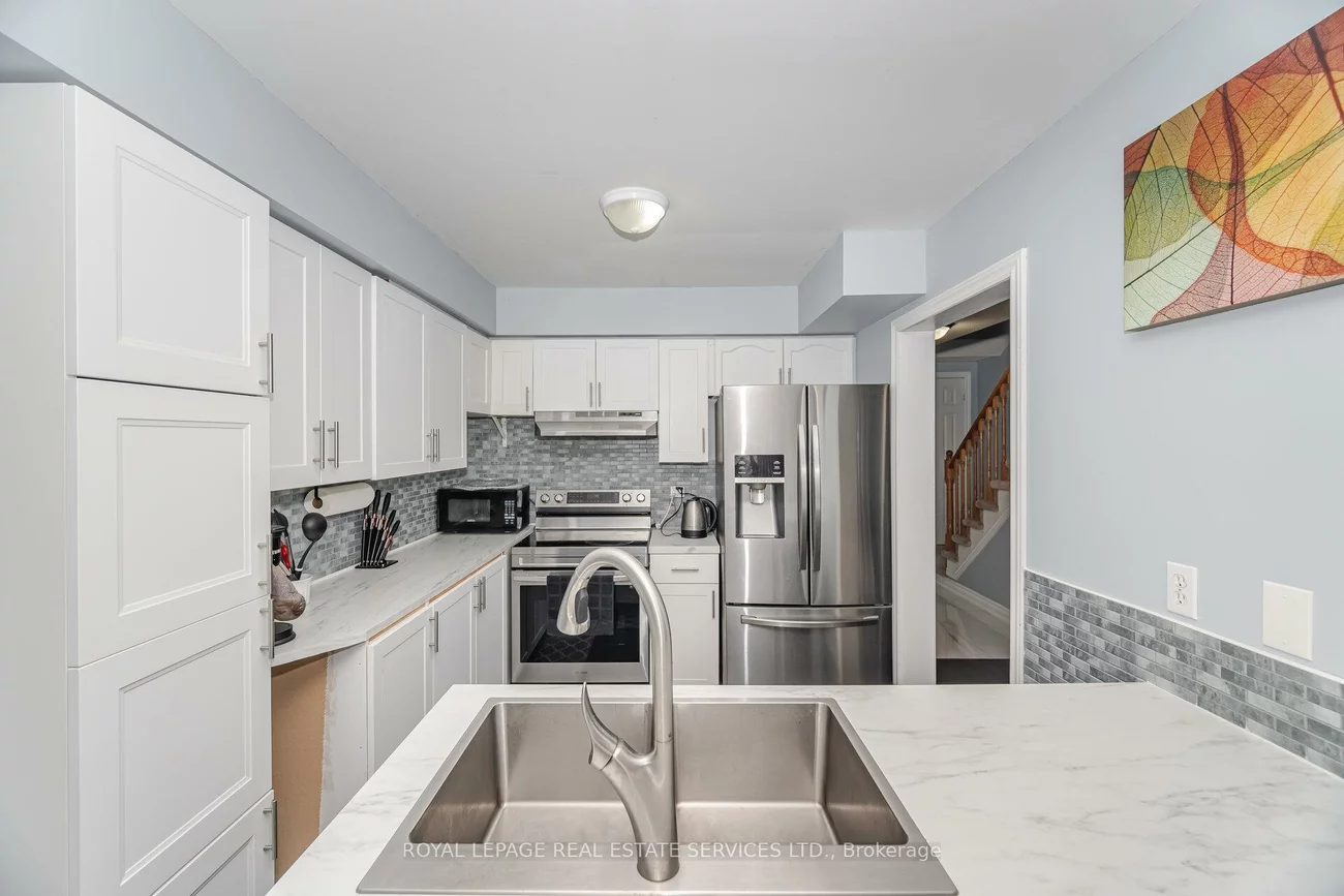 430, Mapleview, Painswick South, Barrie