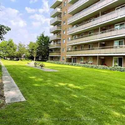 414, Blake, Codrington, Barrie