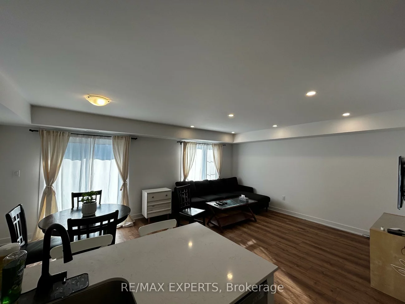 32, Wagon, Innis-Shore, Barrie