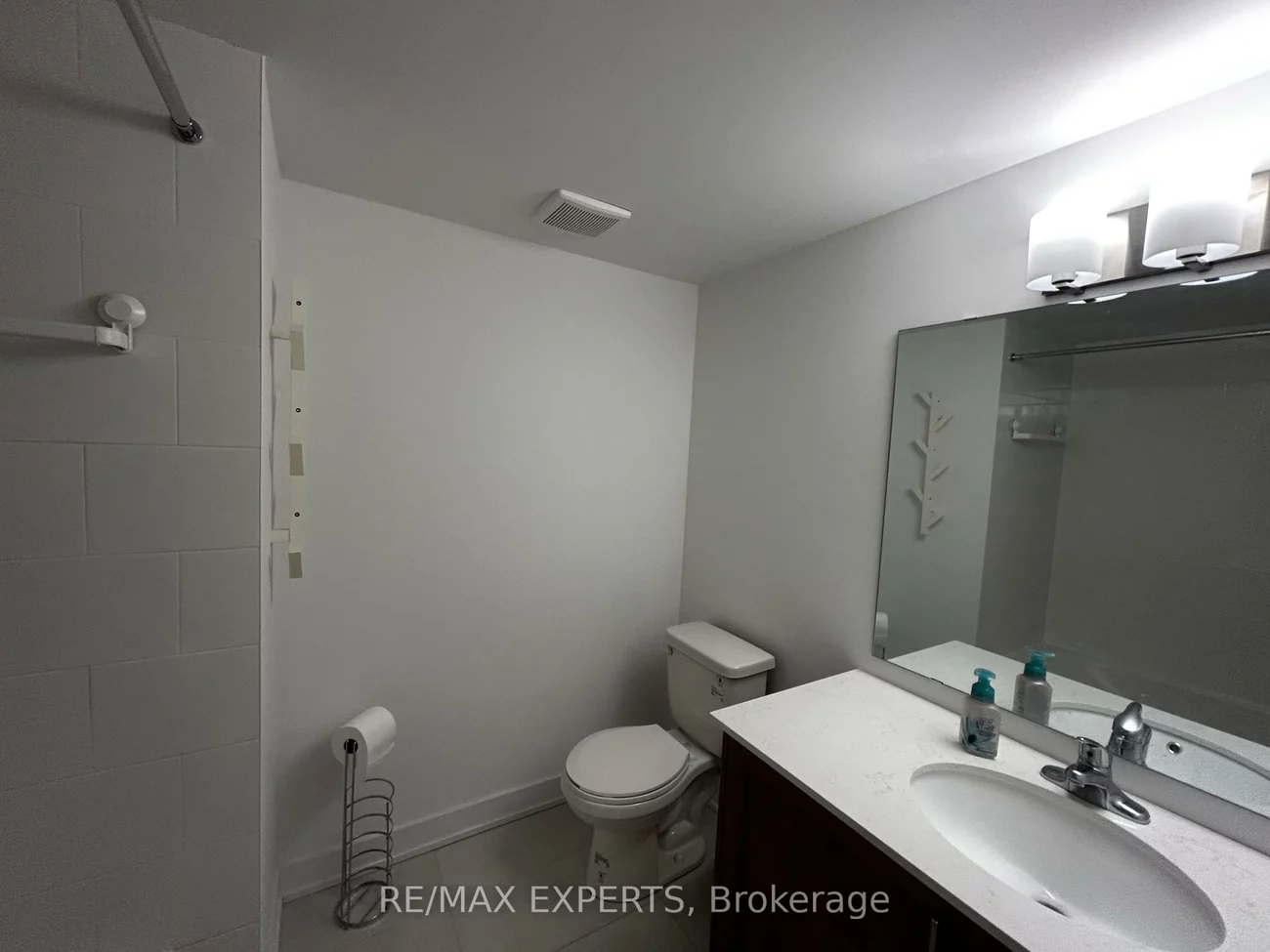 32, Wagon, Innis-Shore, Barrie
