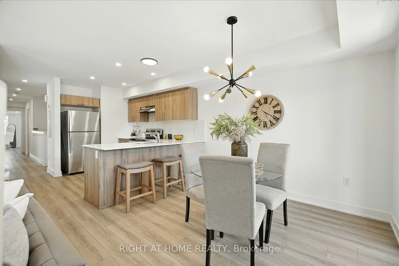 53, Pumpkin Corner, Innis-Shore, Barrie