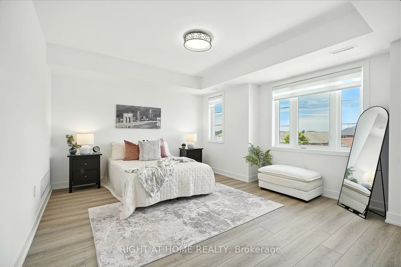53, Pumpkin Corner, Innis-Shore, Barrie