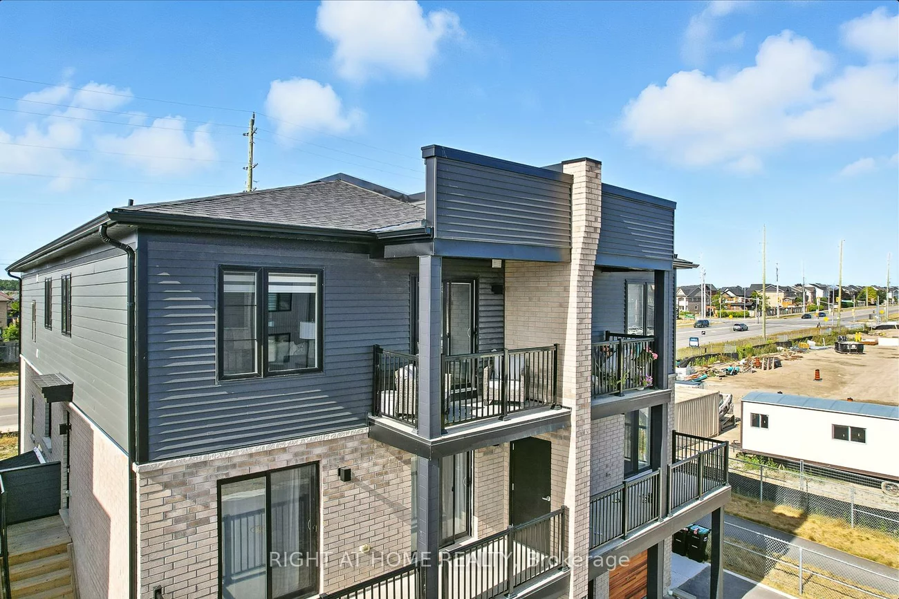 53, Pumpkin Corner, Innis-Shore, Barrie
