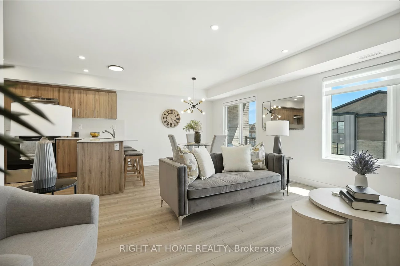53, Pumpkin Corner, Innis-Shore, Barrie