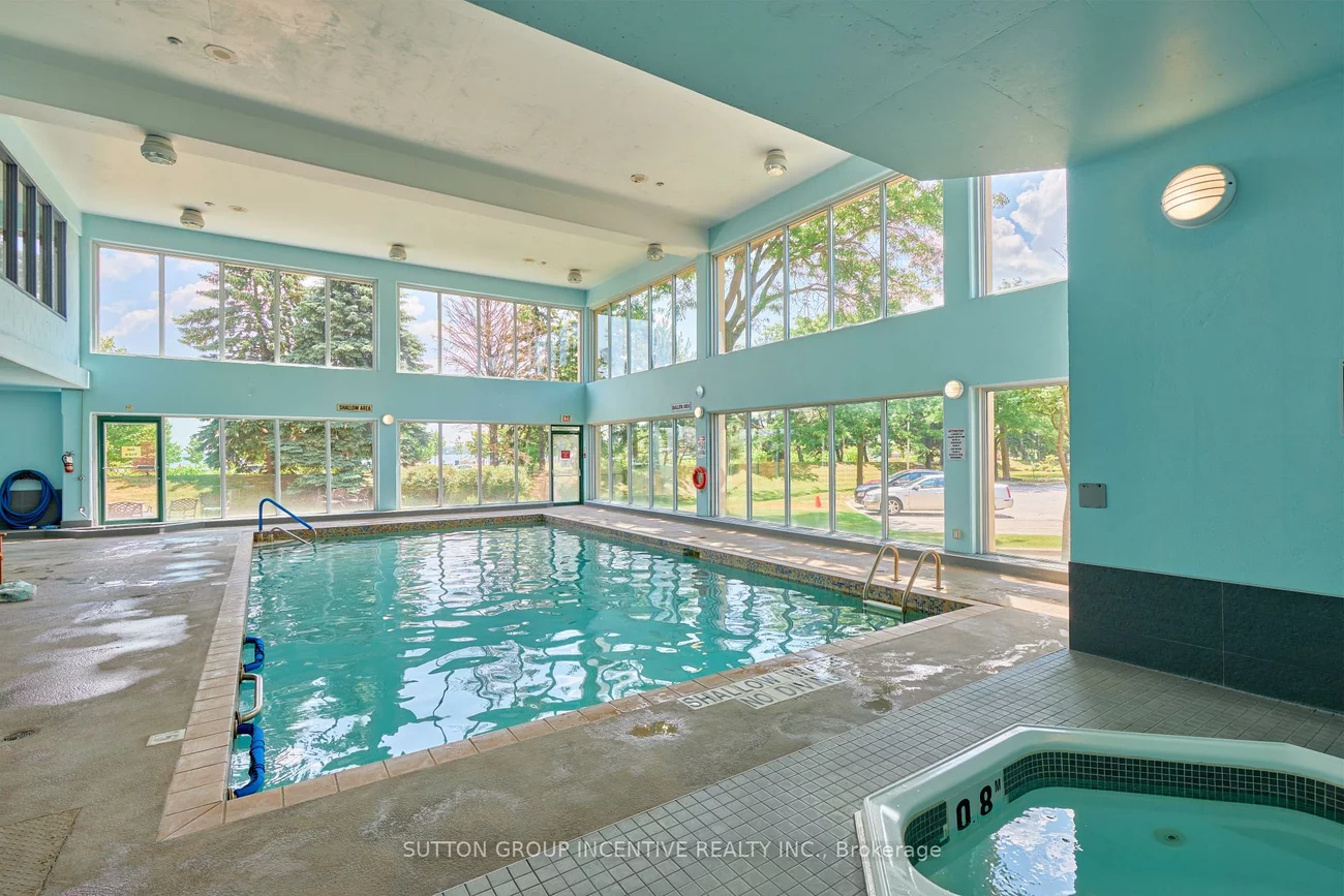 65, Ellen, City Centre, Barrie