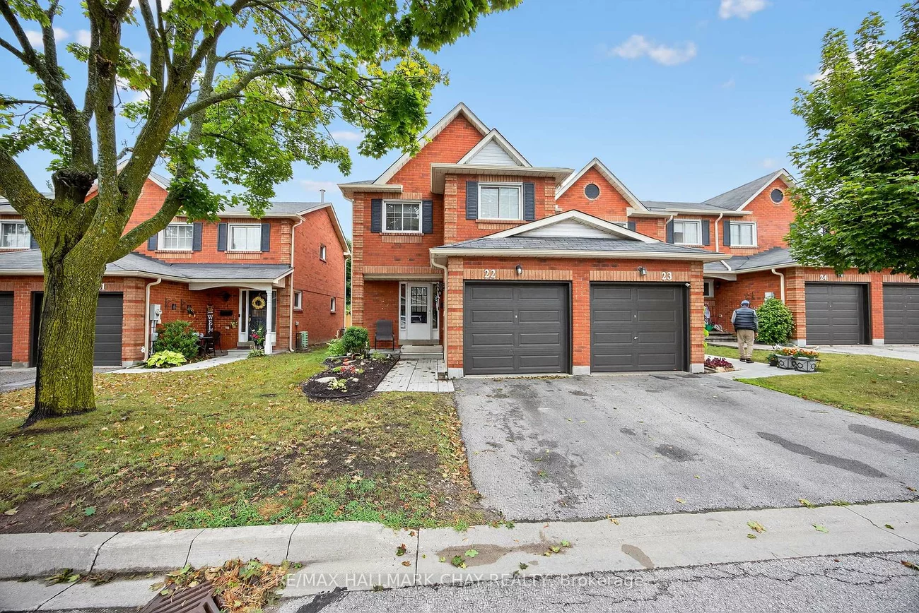 165, Kozlov, West Bayfield, Barrie