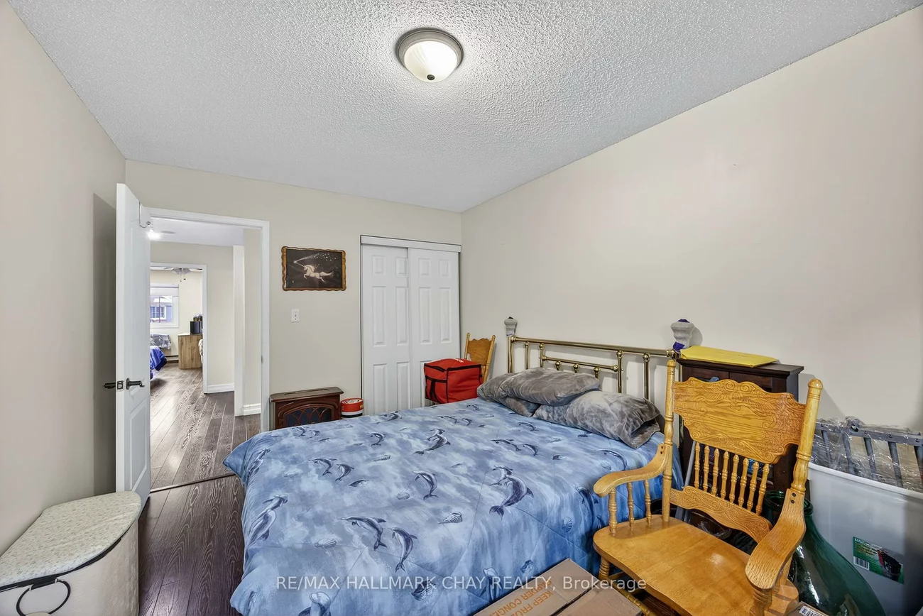 165, Kozlov, West Bayfield, Barrie
