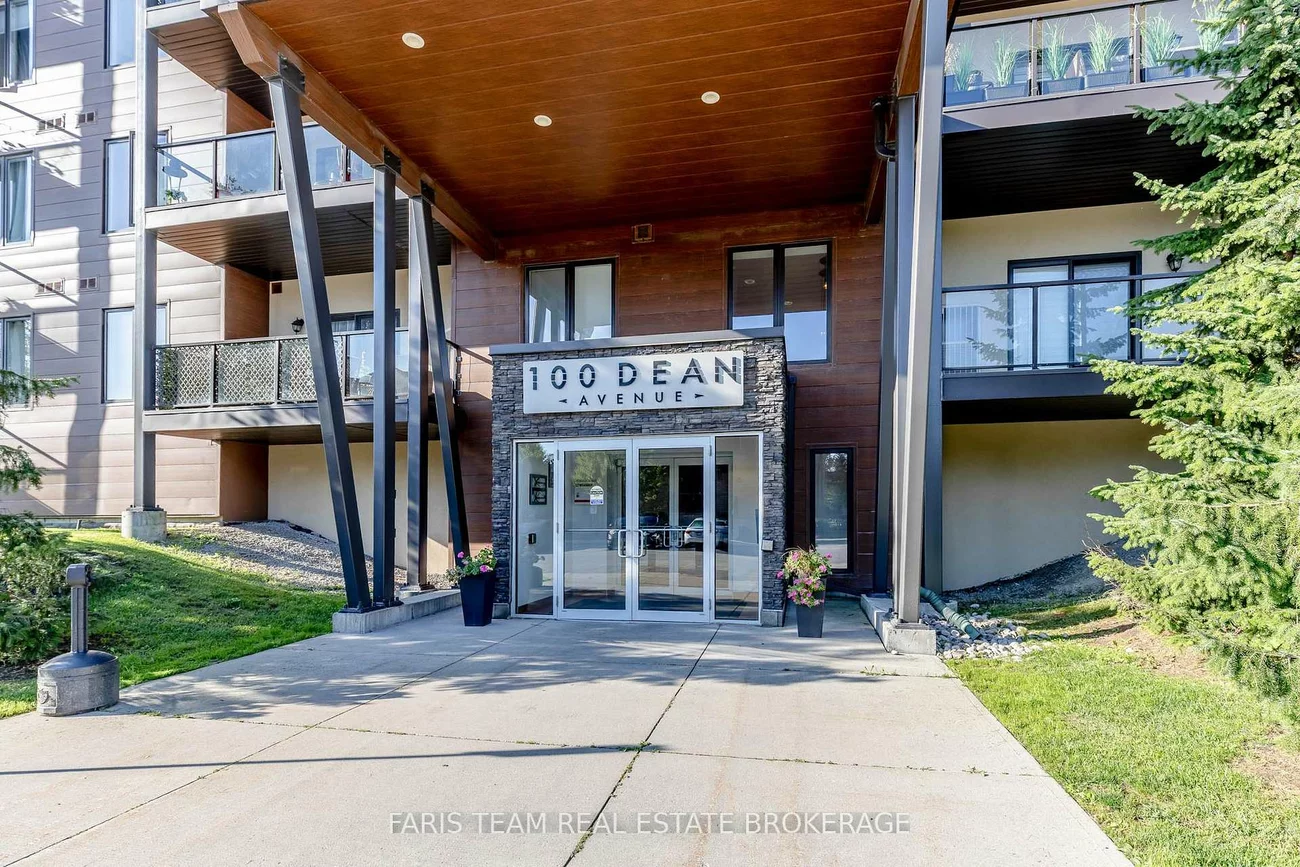 100, Dean, Painswick South, Barrie