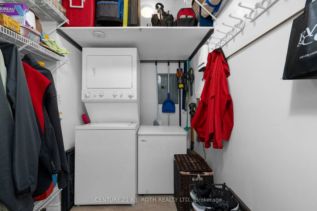 37, Ellen, Lakeshore, Barrie