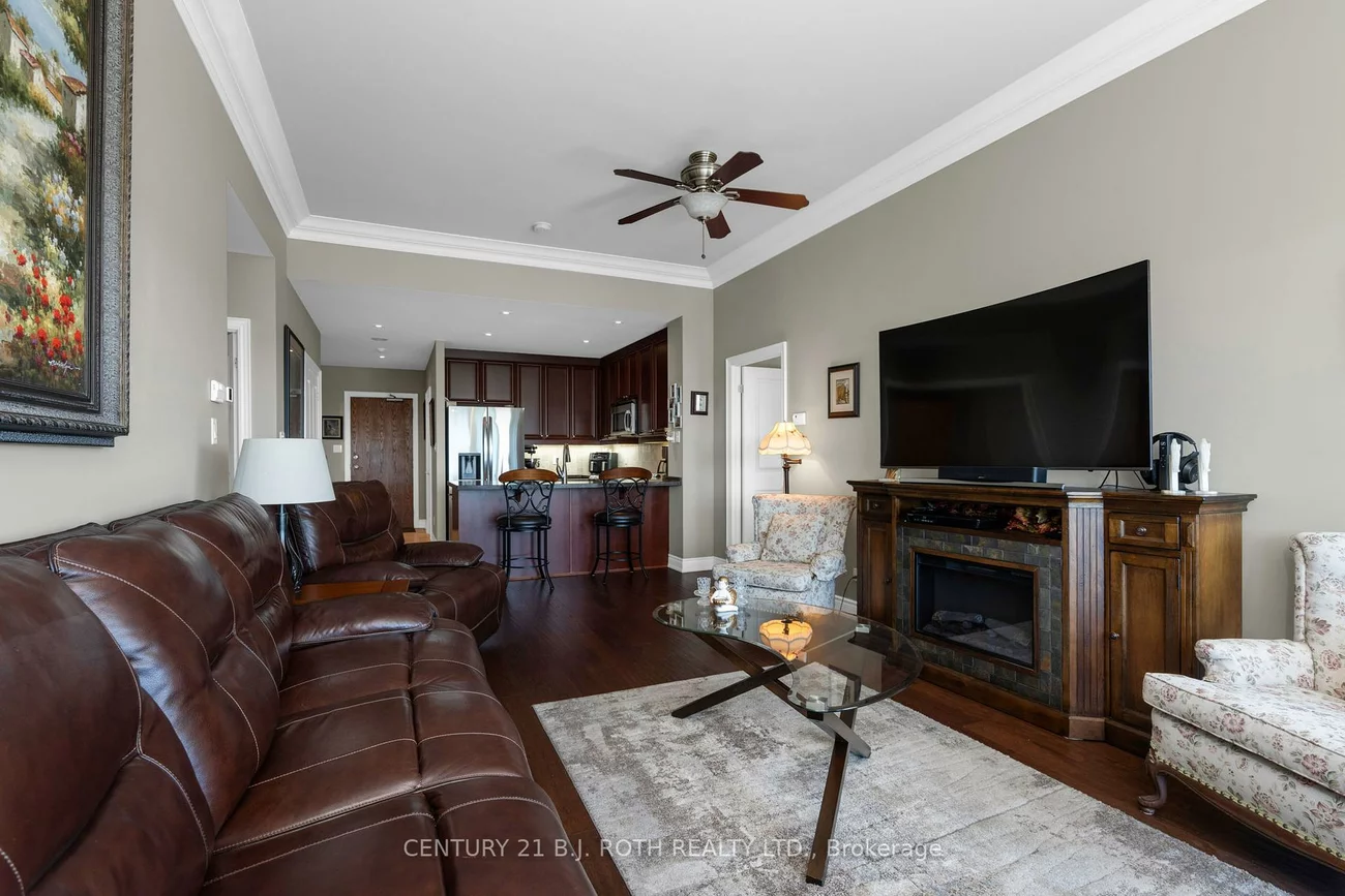 37, Ellen, Lakeshore, Barrie