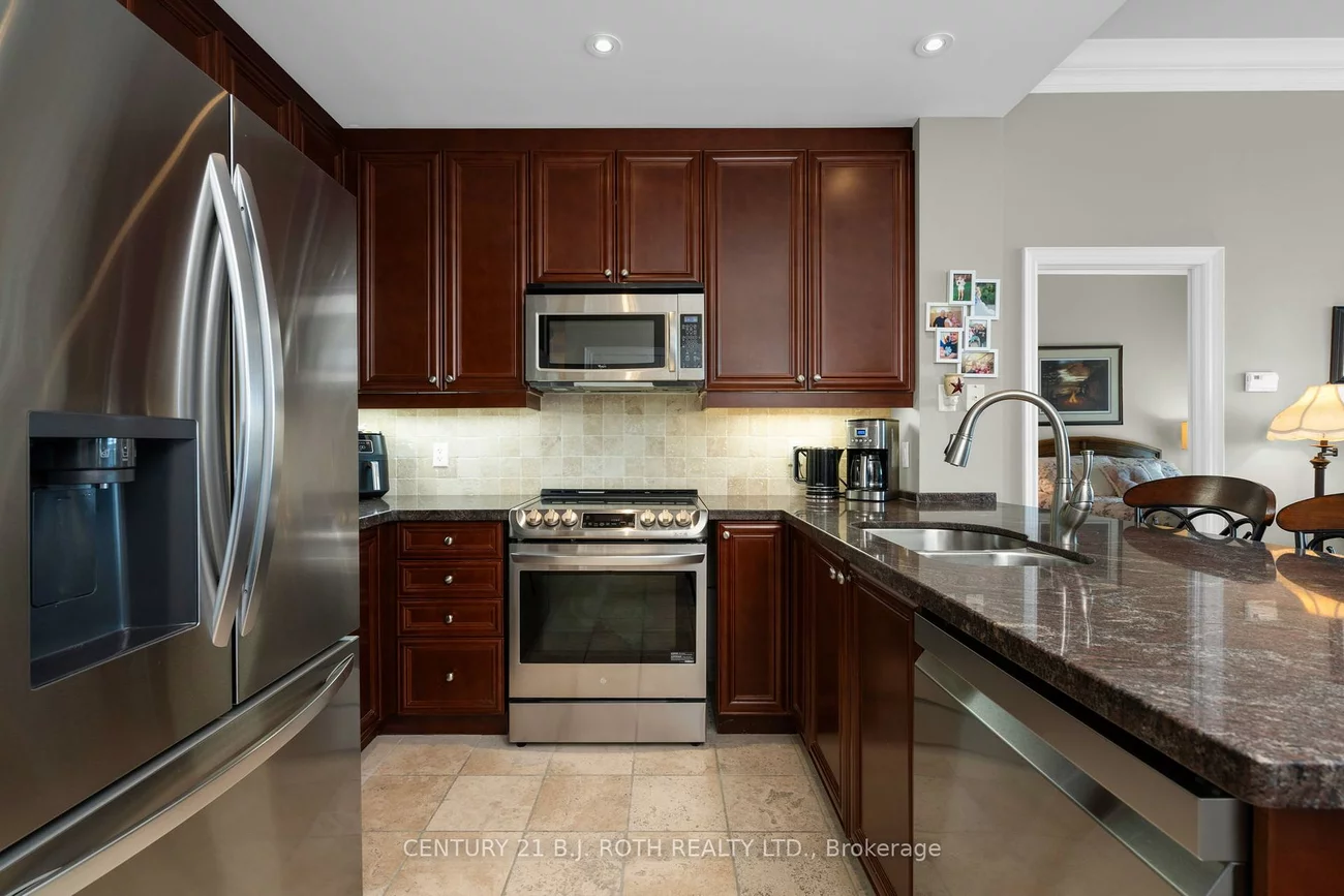 37, Ellen, Lakeshore, Barrie