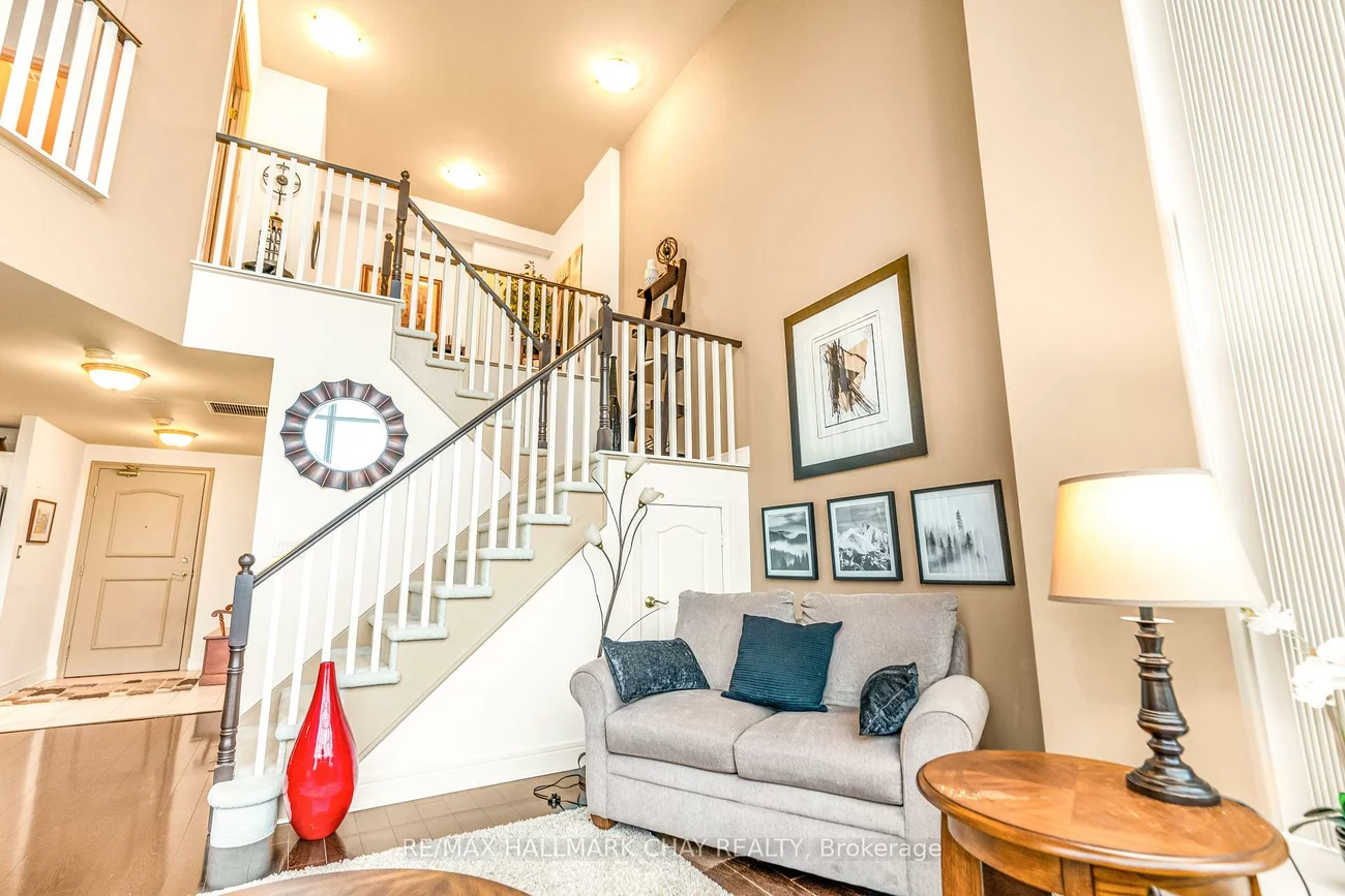 2, Toronto, City Centre, Barrie