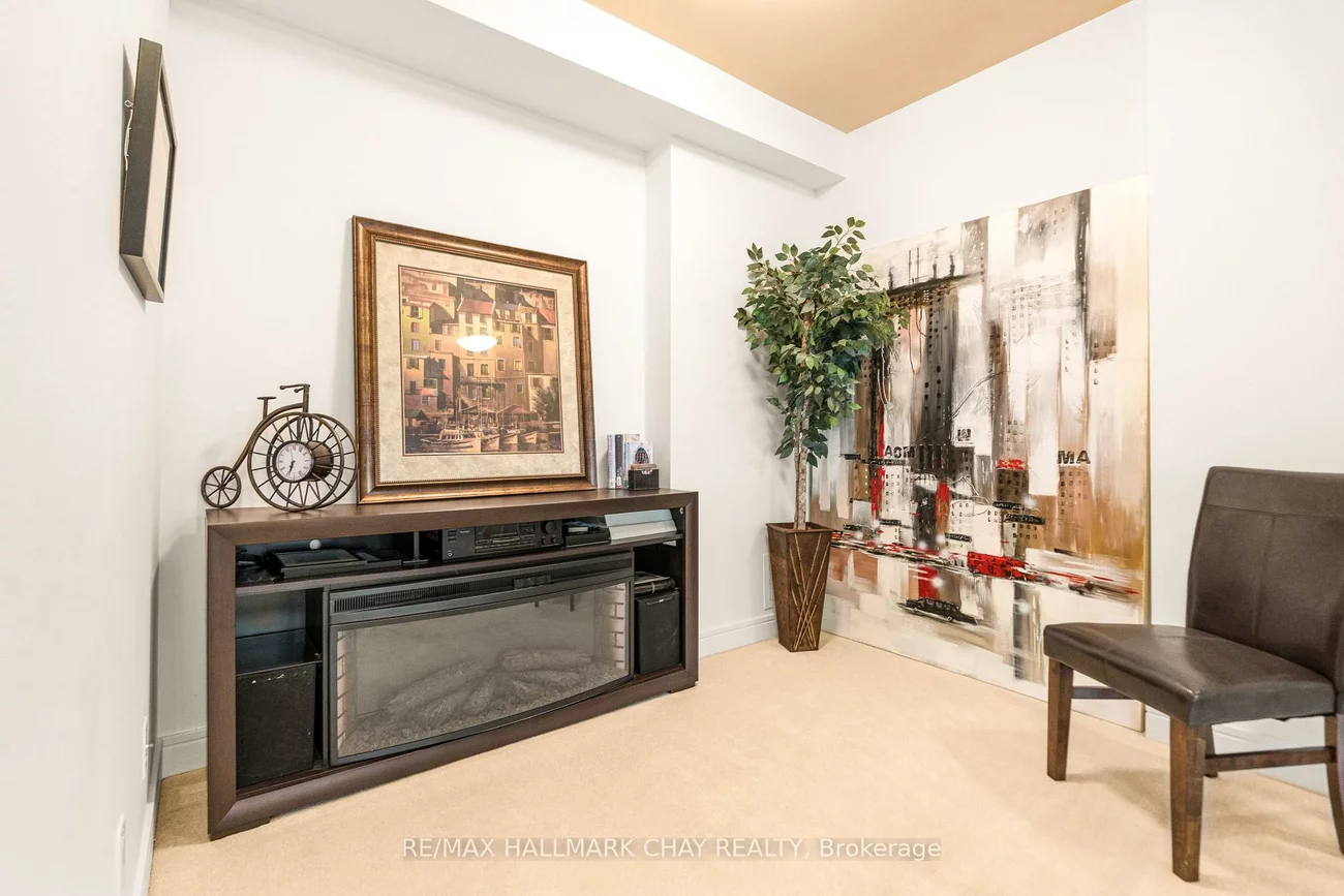 2, Toronto, City Centre, Barrie