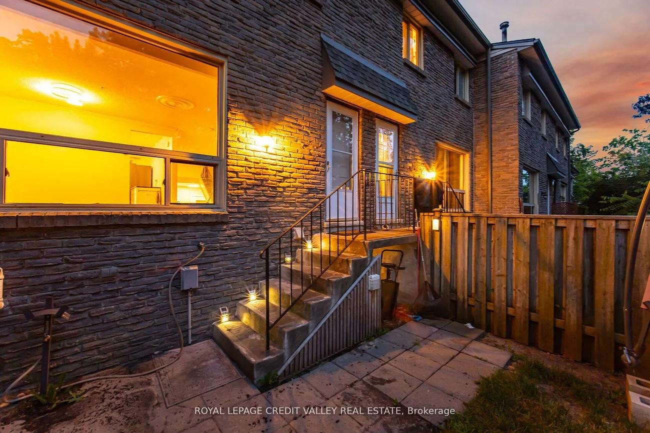 2, North, Wellington, Barrie