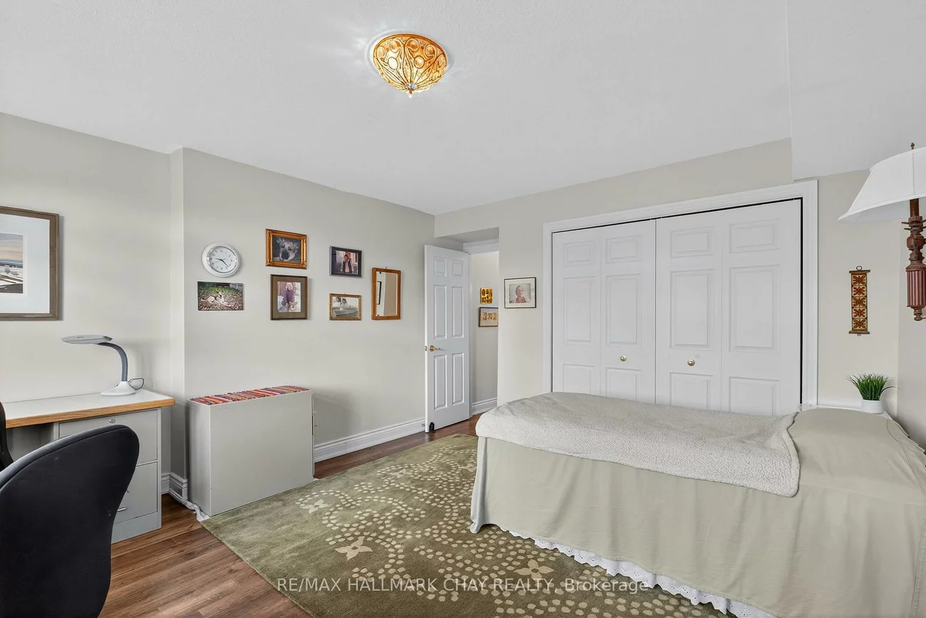 222, Steel, Grove East, Barrie
