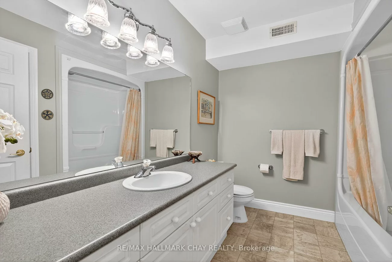 222, Steel, Grove East, Barrie